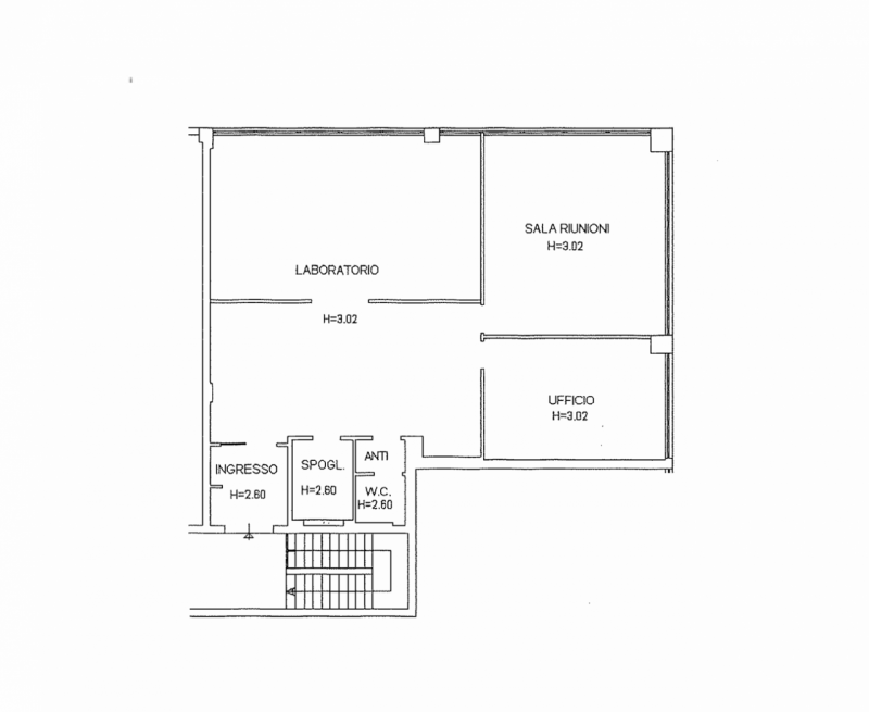 Proponiamo in vendita un ampio spazio di 190 mq situato al primo piano di un complesso direzional...