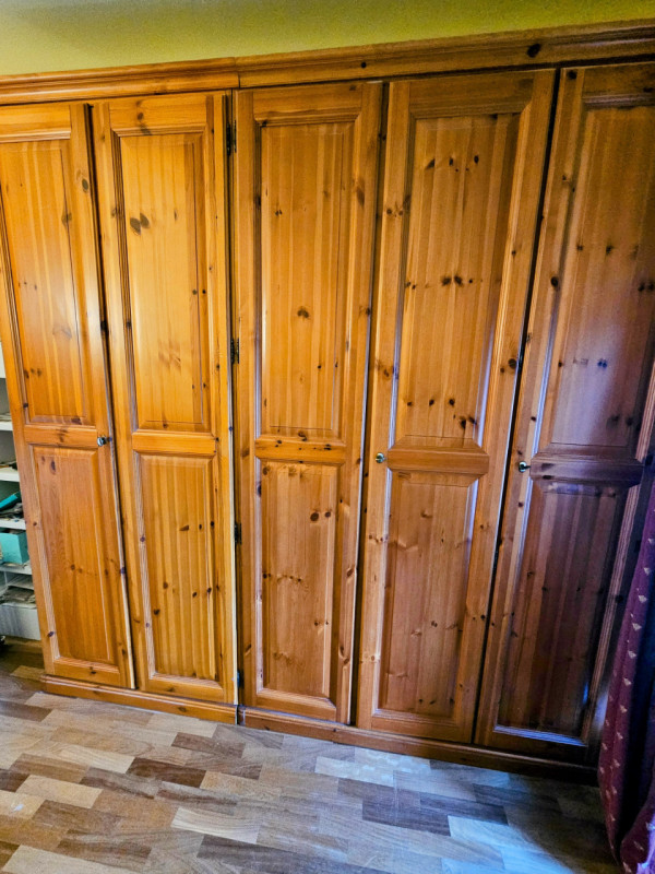 Scopri un'opportunità imperdibile nel cuore di Vernante con questo esclusivo appartamento all'ult...