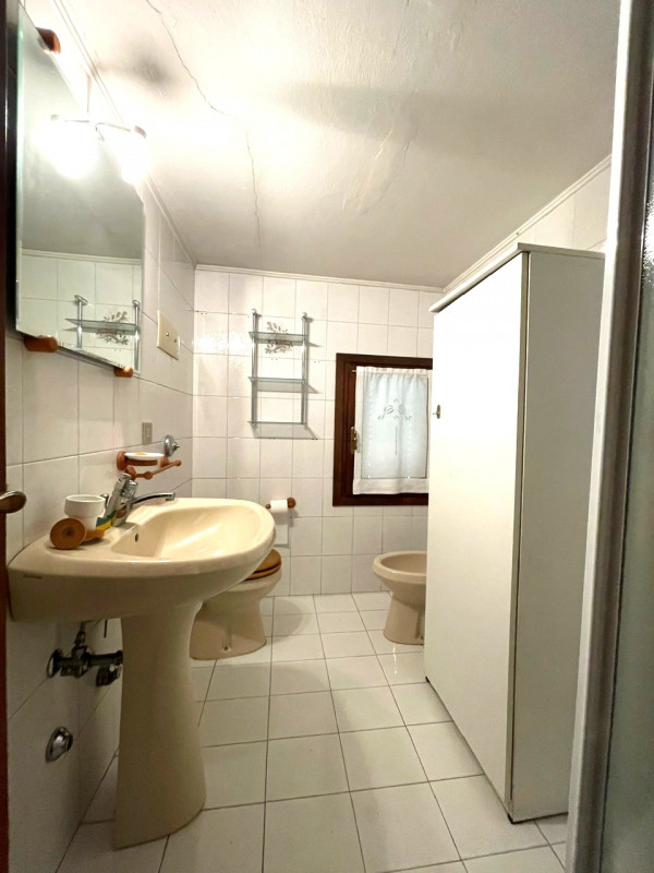 APPARTAMENTO DA RISTRUTTURARE CON PERTINENZE – CENTRO STORICO

A pochi passi dalla Chiesa di Sant...