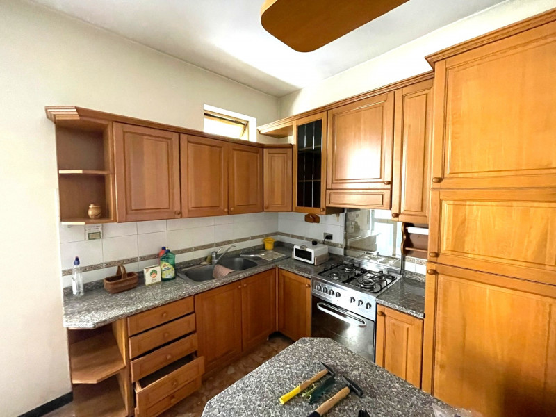 APPARTAMENTO DA RISTRUTTURARE CON PERTINENZE – CENTRO STORICO

A pochi passi dalla Chiesa di Sant...