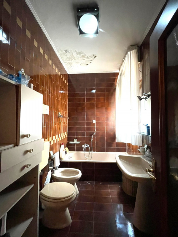 APPARTAMENTO DA RISTRUTTURARE CON PERTINENZE – CENTRO STORICO

A pochi passi dalla Chiesa di Sant...