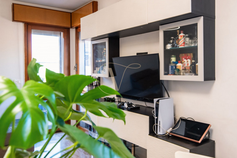 Quali sono le caratteristiche che differenziano questo appartamento da tutti gli altri?

- Terraz...