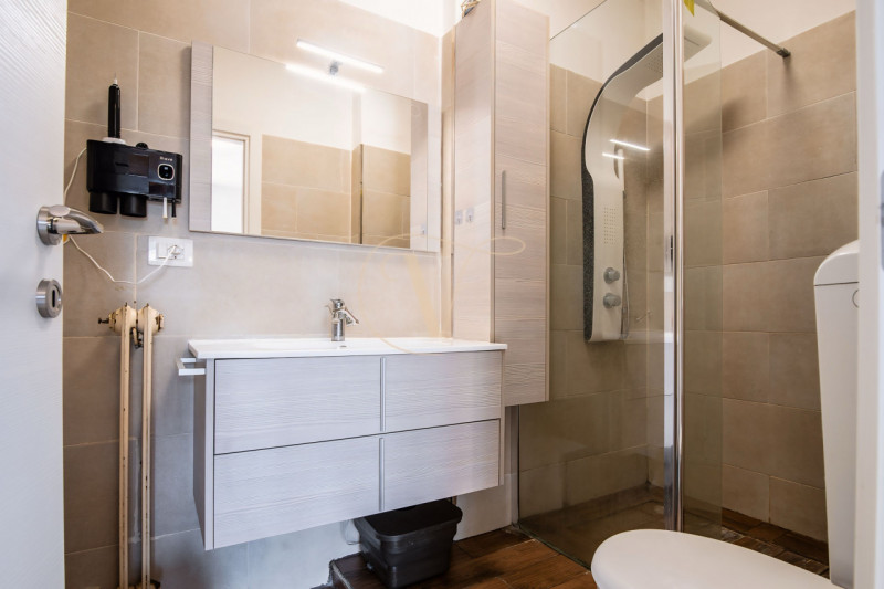 Quali sono le caratteristiche che differenziano questo appartamento da tutti gli altri?

- Terraz...