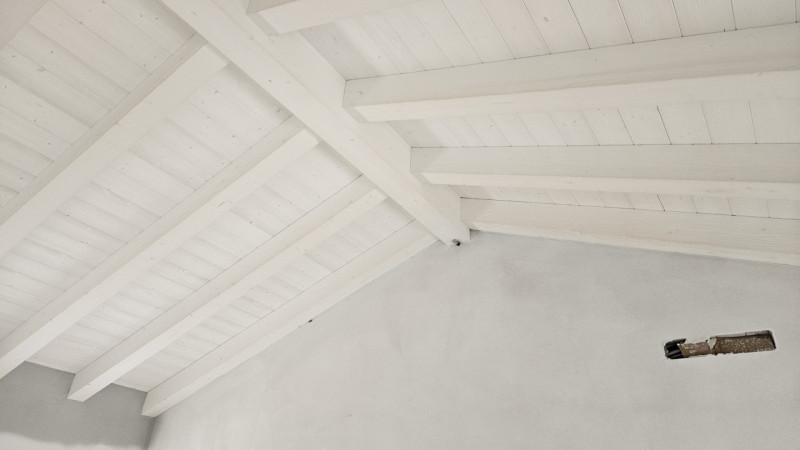 Scopri un'opportunità unica con questa porzione centrale di casa, attualmente in fase di costruzi...