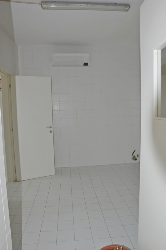 Proponiamo uffici a Nove al piano terra di circa 180 mq complessivi. Impianti rifatti nel 2020 co...