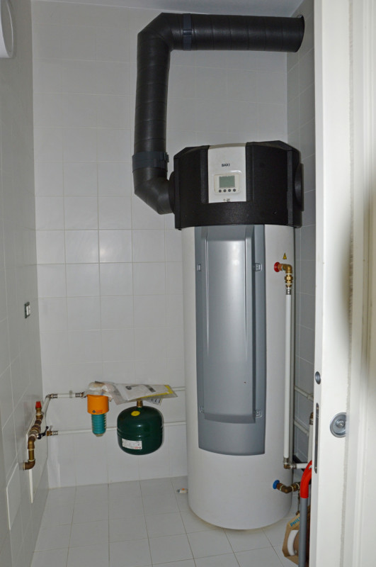 Proponiamo uffici a Nove al piano terra di circa 180 mq complessivi. Impianti rifatti nel 2020 co...