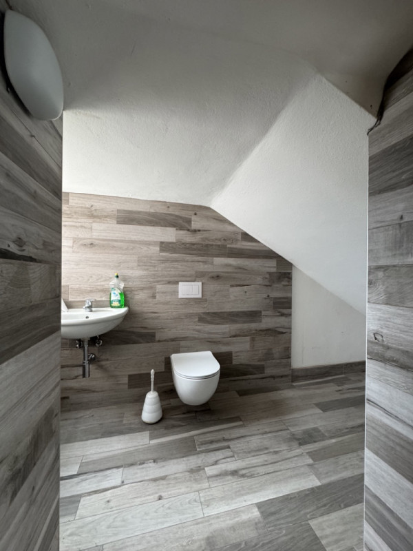 Abitazione e laboratori a Lugo di Vicenza

Informazioni più dettagliate in Unica Immobiliare, Col...