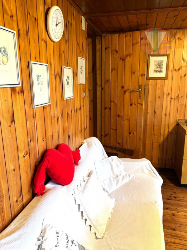 Lusiana Conco, nella tranquilla zona di Santa Caterina, proponiamo in vendita una splendida casa ...