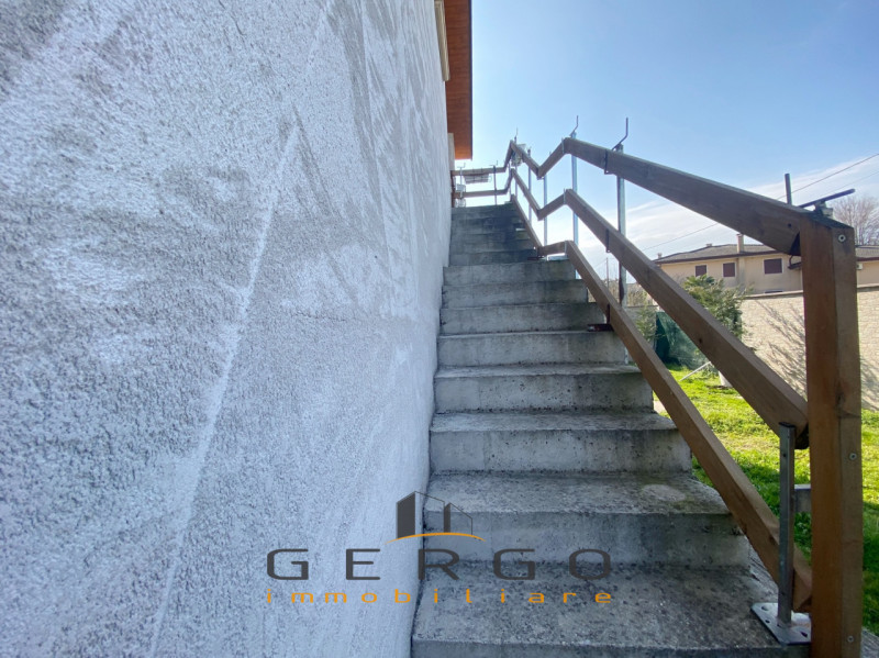 (Per INFO Mara 3481536890) ESCLUSIVA GERGO IMMOBILIARE - A Salgareda, in zona Campobernardo, prop...