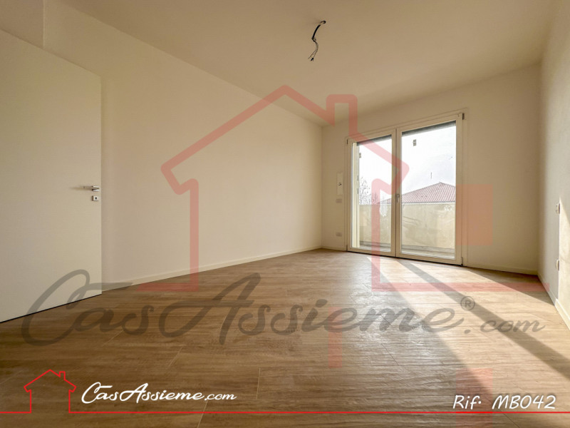 Rif. MB042-L3.3
CHIAVI IN MANO - ULTIME UNITA'!
A pochi passi dal centro di Cassola, in quartiere...