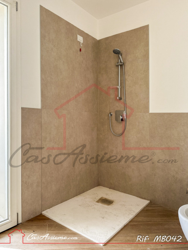 Rif. MB042-L3.3
CHIAVI IN MANO - ULTIME UNITA'!
A pochi passi dal centro di Cassola, in quartiere...