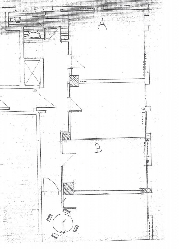 Scopri questo luminoso ufficio di circa 100 mq, situato a due passi dalla Basilica del Carmine, d...
