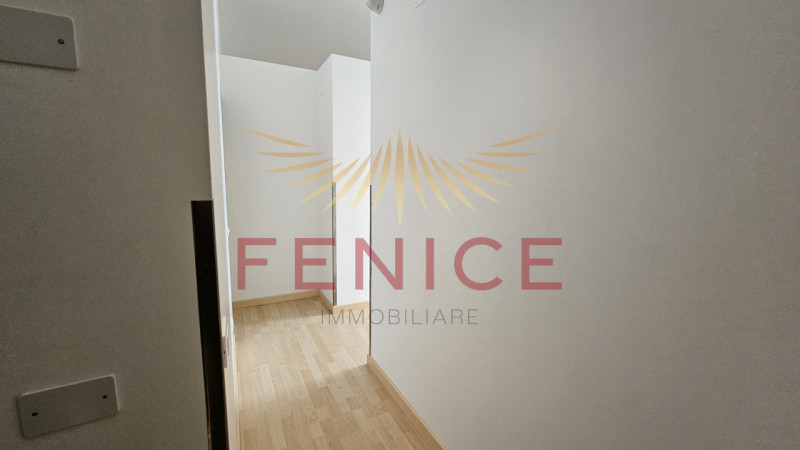 Scopri un'opportunità unica nel cuore di Montebelluna, nella tranquilla zona di Guarda. Questo ne...