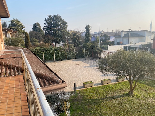 Campolongo Maggiore Vendita Bifamiliare