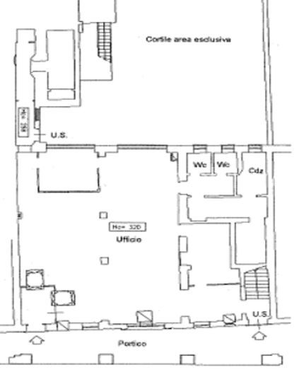 Situato nel cuore pulsante della storica città di Este, questo prestigioso palazzo d'epoca rappre...