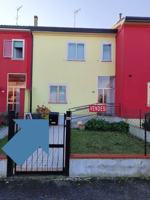 Porto Tolle Vendita Casa a schiera porzione centrale