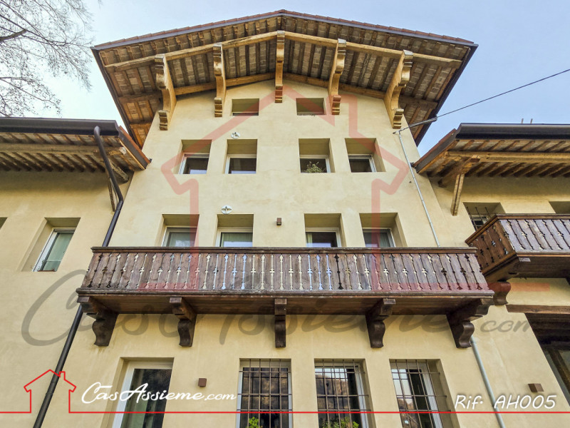 Rif. AH005
LA PACE DEI SENSI
Alle porte di Bassano del Grappa immerso nel verde delle colline , p...