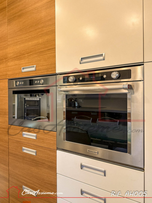 Rif. AH005
LA PACE DEI SENSI
Alle porte di Bassano del Grappa immerso nel verde delle colline , p...