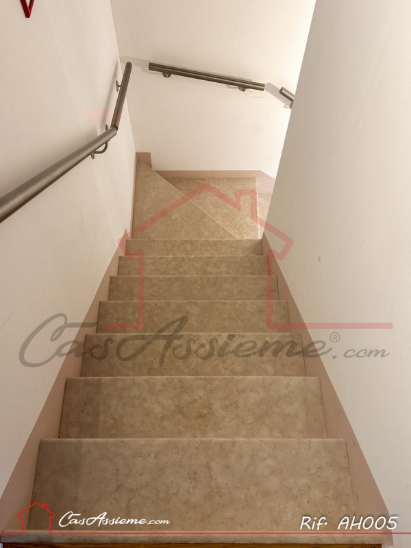 Rif. AH005
LA PACE DEI SENSI
Alle porte di Bassano del Grappa immerso nel verde delle colline , p...