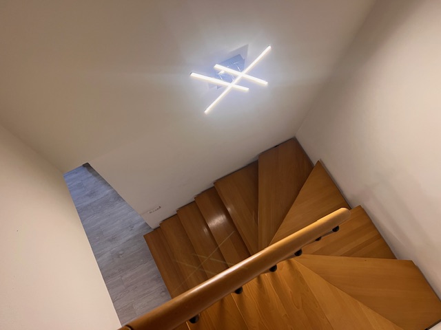 Se stai cercando un appartamento che combini comfort e stile in una delle zone più ricercate di N...