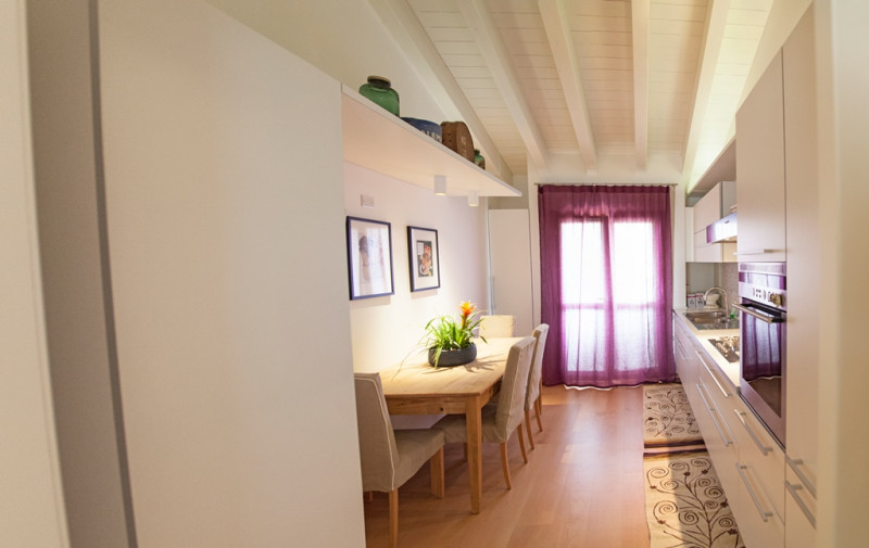 Rif. A919  (per info 392 6956333 Nada )

Elegante Attico a Castelfranco con vista panoramica

A p...