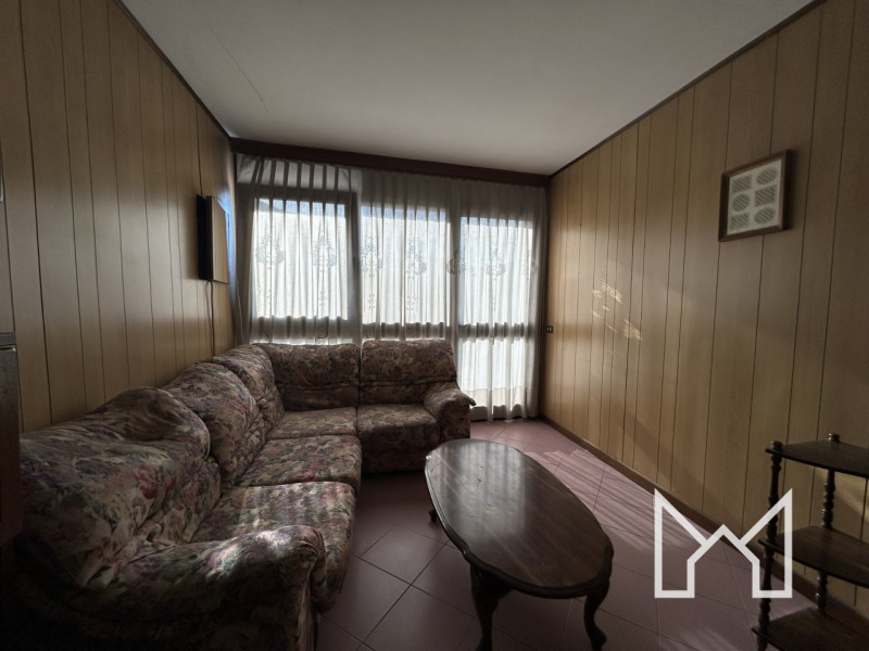 SAN GIACOMO- Inserita in zona centralissima al paese e comoda a tutti i principali servizi, propo...