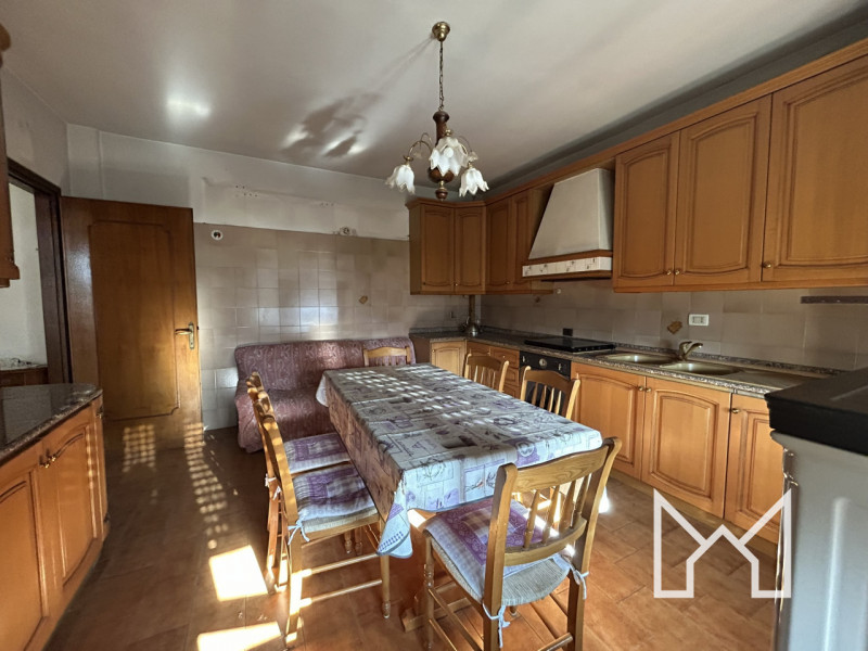 SAN GIACOMO- Inserita in zona centralissima al paese e comoda a tutti i principali servizi, propo...