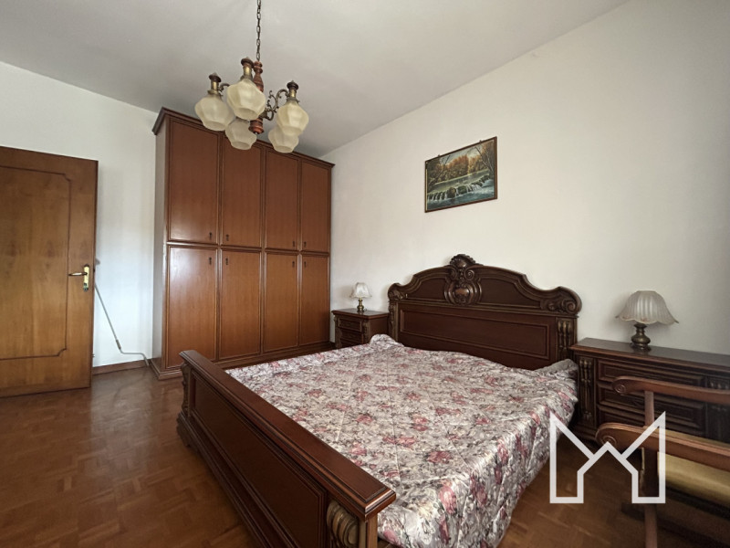 SAN GIACOMO- Inserita in zona centralissima al paese e comoda a tutti i principali servizi, propo...