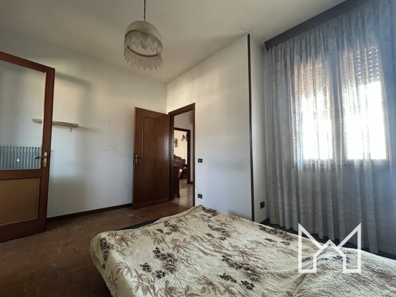 SAN GIACOMO- Inserita in zona centralissima al paese e comoda a tutti i principali servizi, propo...