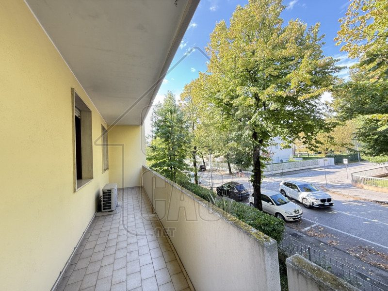 Rif. Ab008 - Ad Abano Terme, a due passi dalla zona pedonale, in zona Don Bosco, proponiamo un ap...