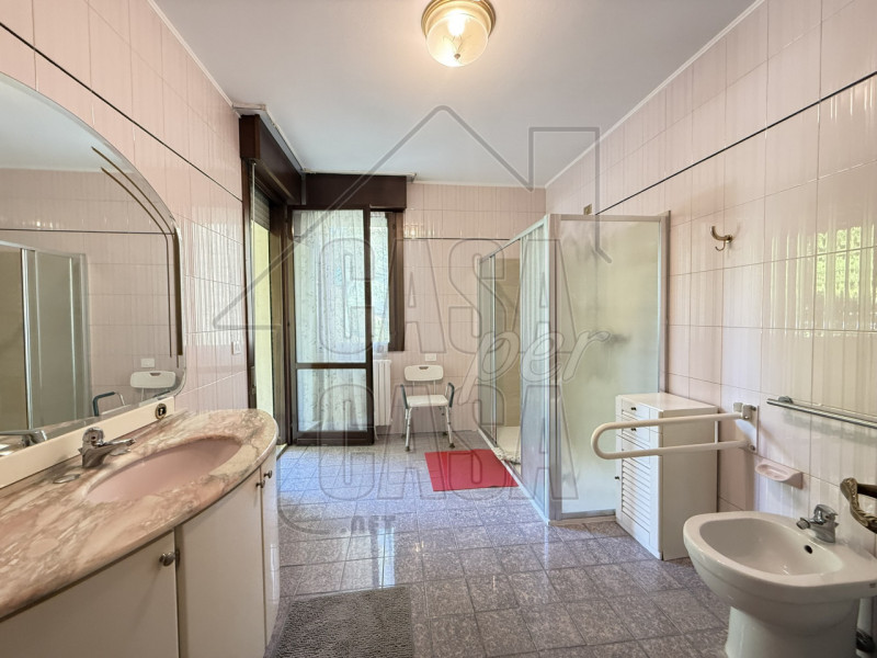 Rif. Ab008 - Ad Abano Terme, a due passi dalla zona pedonale, in zona Don Bosco, proponiamo un ap...