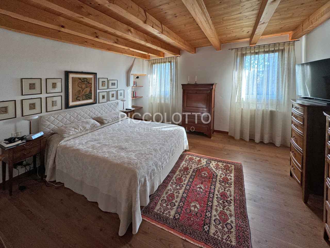 Villa ristrutturata con giardino