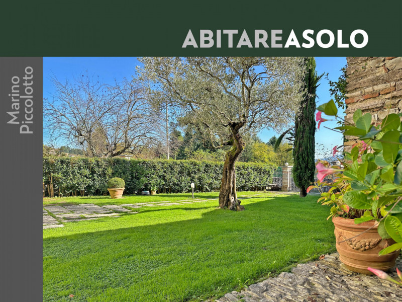 Rif. V5239 - Antica casa in pietra situata in pregevole contesto a pochi minuti da Asolo e nelle ...