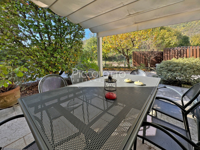 Rif. V5239 - Antica casa in pietra situata in pregevole contesto a pochi minuti da Asolo e nelle ...