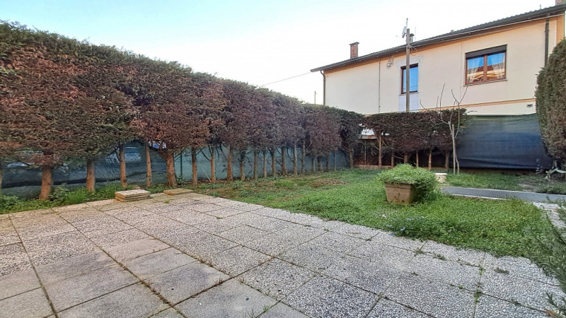 Rif. VT190 – Esclusivo Duplex con Giardino Privato (400 mq)

Rara opportunità! Appartamento duple...