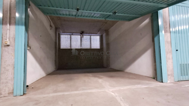 Rif. VT190 – Esclusivo Duplex con Giardino Privato (400 mq)

Rara opportunità! Appartamento duple...