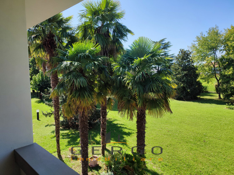 (Per INFO Mattias 3494222146) Scopri questa magnifica villa contemporanea situata nel cuore di An...