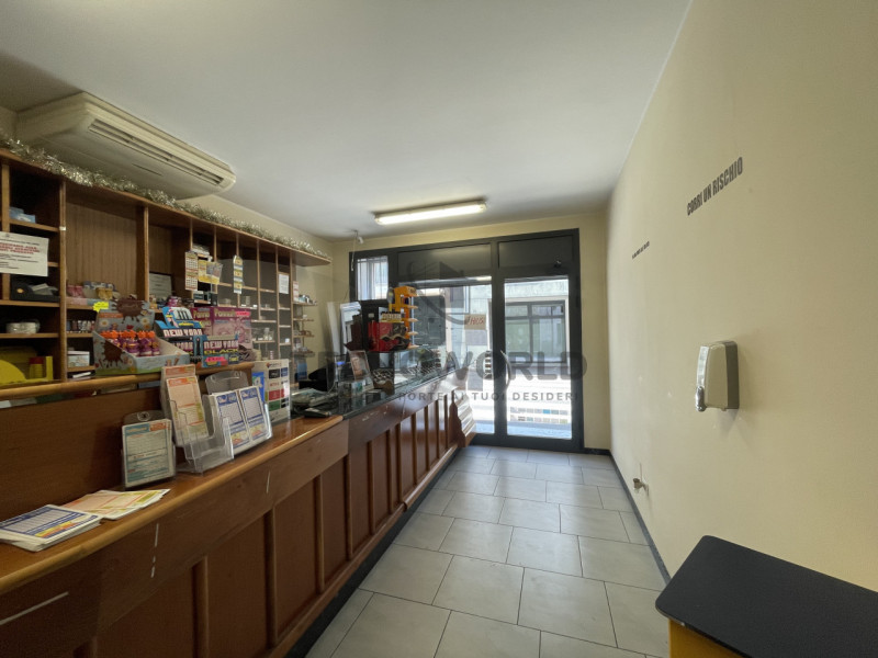 Sei alla ricerca di un'opportunità commerciale d'oro? Ti presentiamo una rinomata attività di tab...