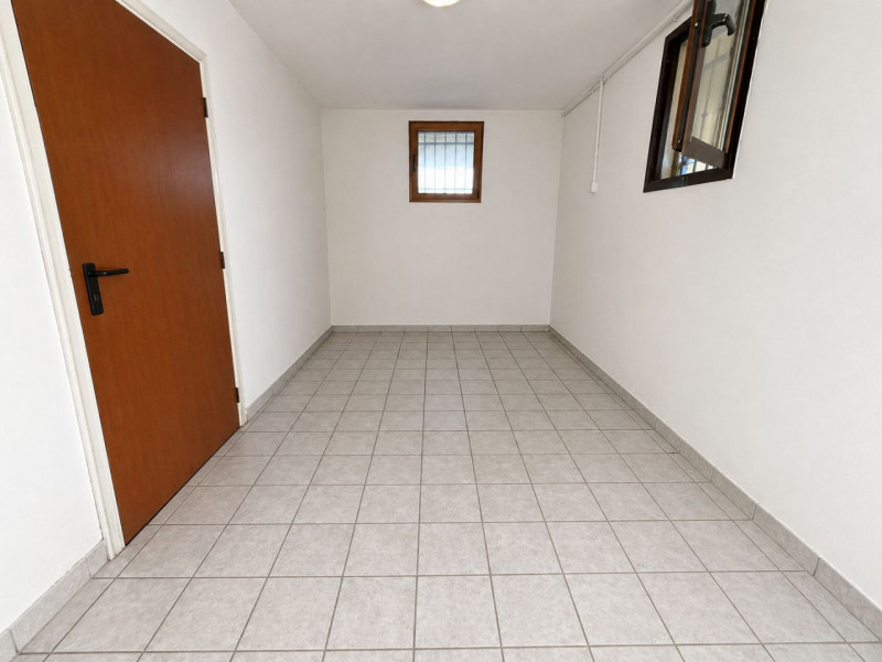 A Padova, nella tranquilla e ricercata zona di Salboro-Pozzoveggiani, proponiamo in vendita una s...