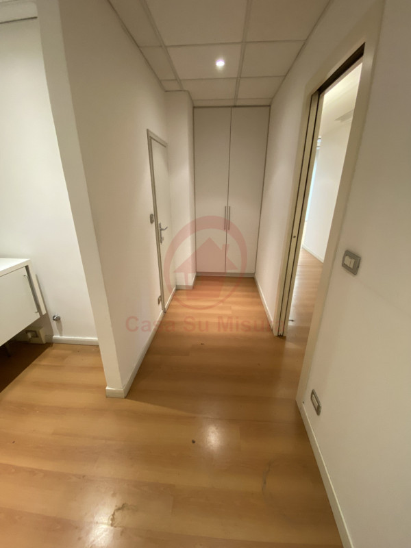 Ufficio in vendita a Padova - https://images.gestionaleimmobiliare.it/foto/annunci/250304/4434638/800x800/007__999__img_5326_wmk_0.jpg 