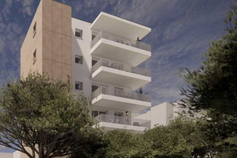 (Per INFO 3316190143) A Lido di Jesolo, accesso al Mare 17, proponiamo in vendita esclusivo appar...