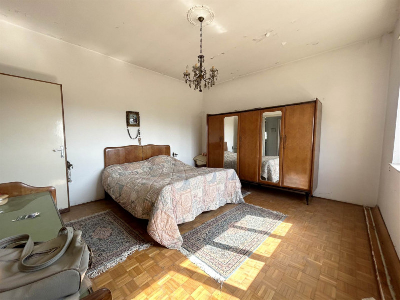 Valli del Pasubio:Casa Schiera € 40.000 info 0445-824740

Buoni motivi per acquistare:
-Tranquill...