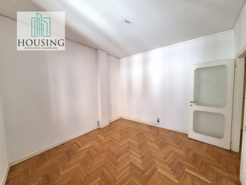 Nel cuore pulsante del centro storico di Padova, zona Ghetto, a pochi passi dal Duomo e dalle pia...