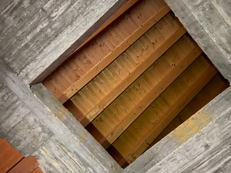 SAN PIETRO VIMINARIO: a Vanzo porzione di bifamiliare al grezzo su un unico piano. Dall'ampio por...