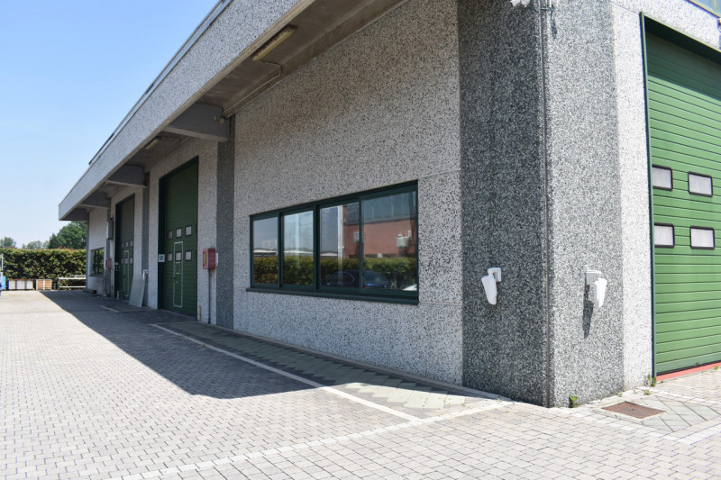 Parma Vendita Capannone