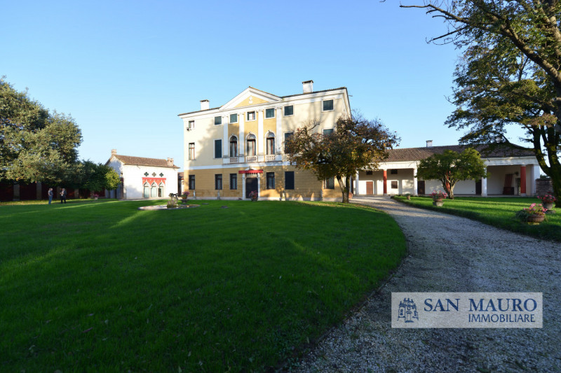 Villa Veneta del XVII secolo – Un gioiello storico completamente restaurato 
Per info e contatti:...