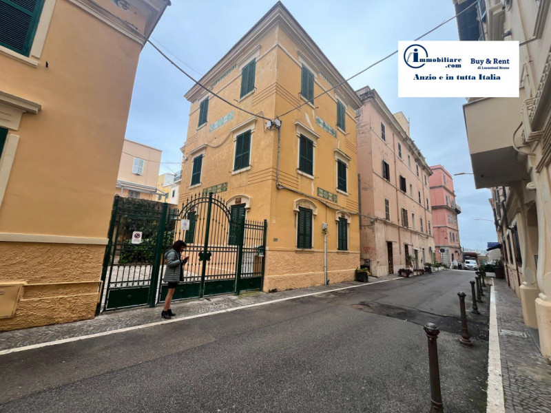 Anzio Affitto Appartamento quadrilocale