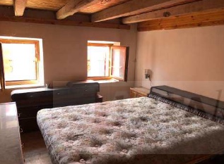 LUSIANA CONCO (VI) CONTRADA PILE 9 - Piena proprietà di casa affiancata, composta al piano terra ...