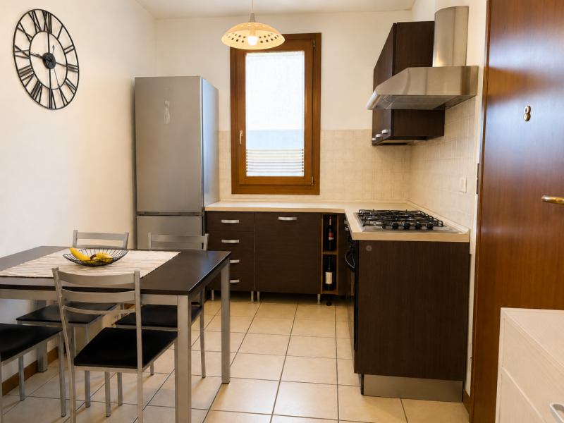 In zona Anconetta proponiamo in vendita un grazioso mini appartamento al piano terra con ampio gi...