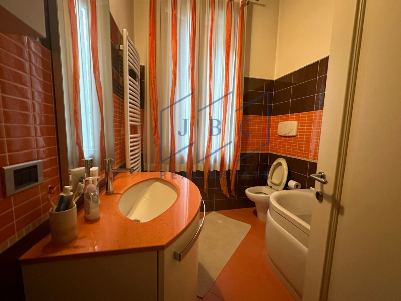 ODERZO - (TV)
All'interno di uno storico palazzo risalente ai primi anni del 1700, con vincolo a ...